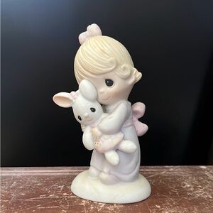 Precious Moments ”Jesus Loves me”